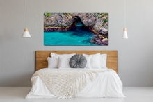 Load image into Gallery viewer, Carmel Keyhole